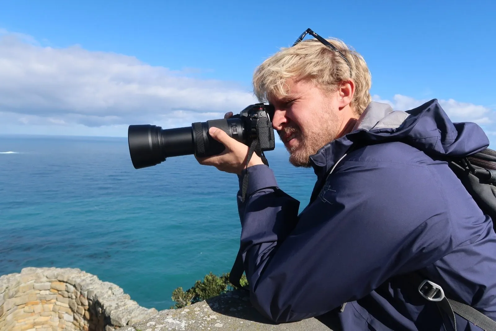 Photographing along the coast with a telephoto lens